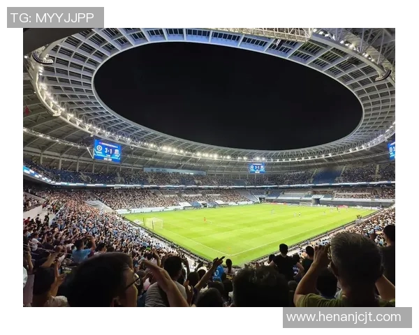 吴敏独家解析足球技巧与战术分享助你提升球场表现 吴敏独家解析足球技巧与战术分享助你提升球场表现